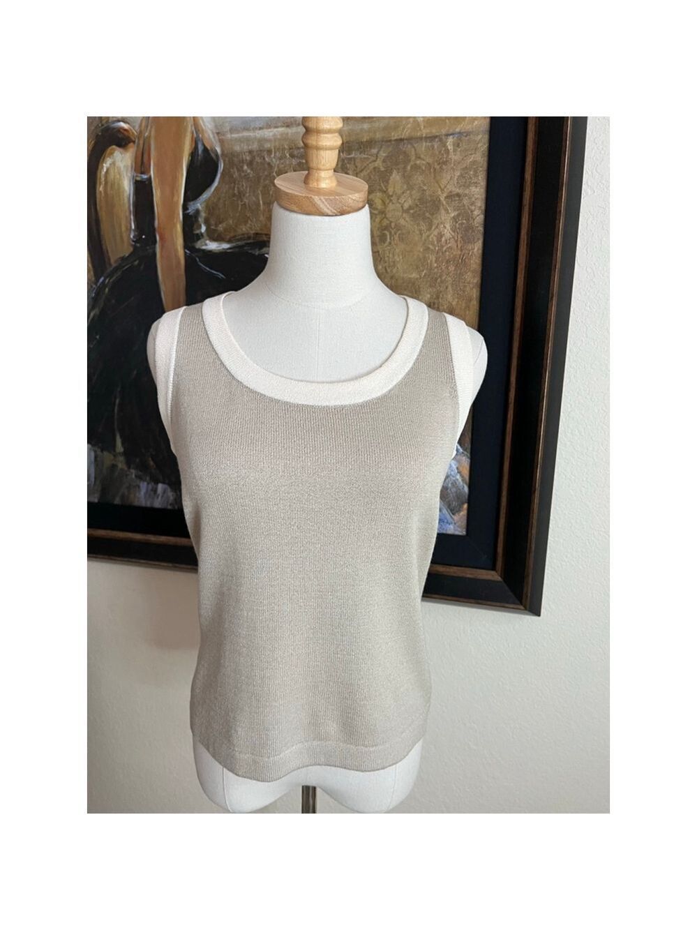 NWOT St. John Tank Top S/P Beige White